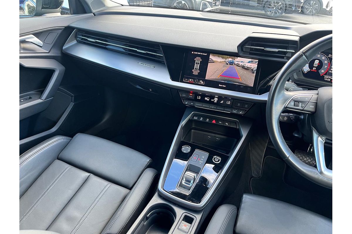 2024 Audi A3 40 TFSI S line GY