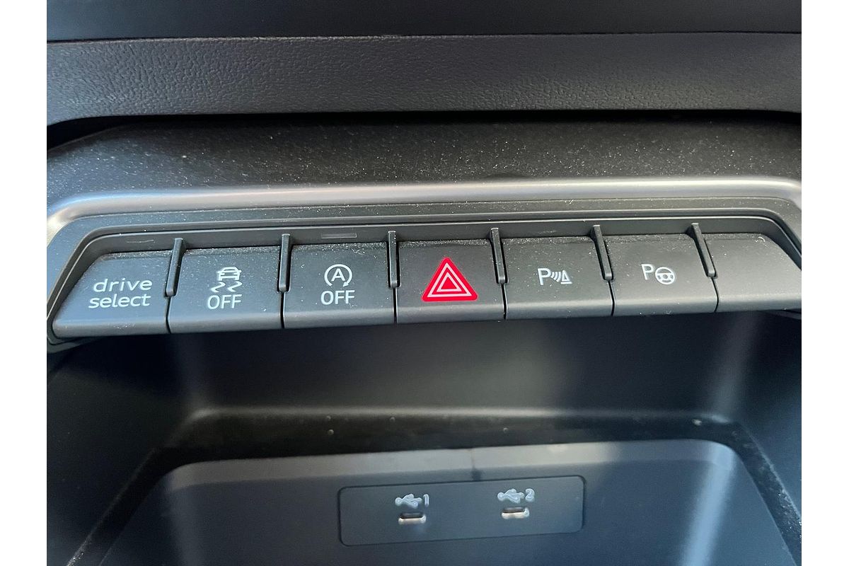 2024 Audi A3 40 TFSI S line GY