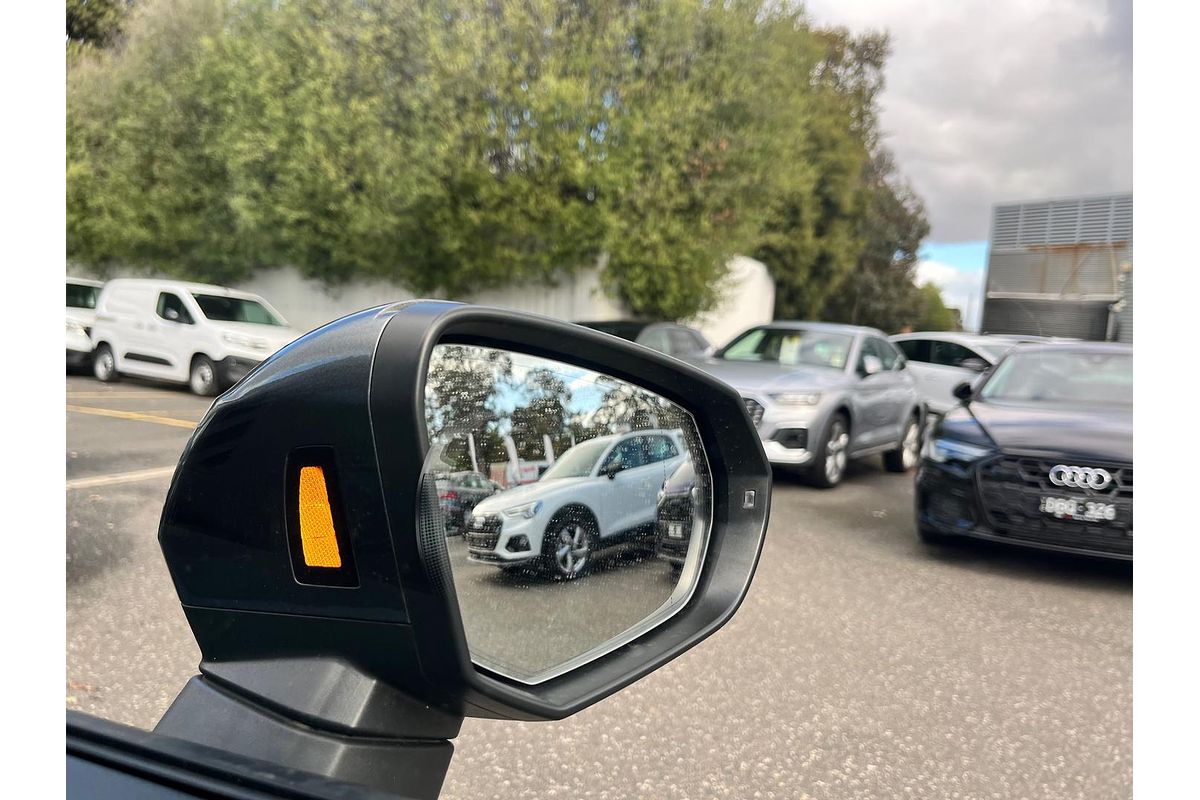 2024 Audi Q2 40 TFSI S line GA