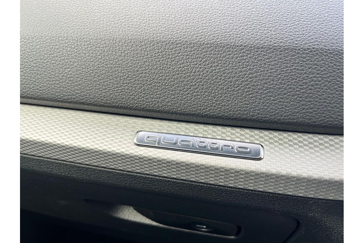 2024 Audi Q2 40 TFSI S line GA