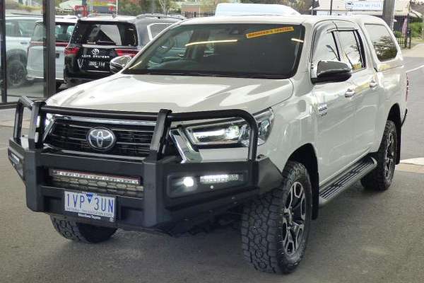 2022 Toyota Hilux SR5 GUN126R 4X4