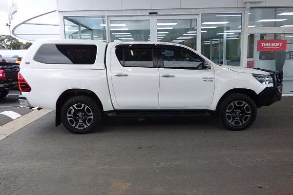 2022 Toyota Hilux SR5 GUN126R 4X4