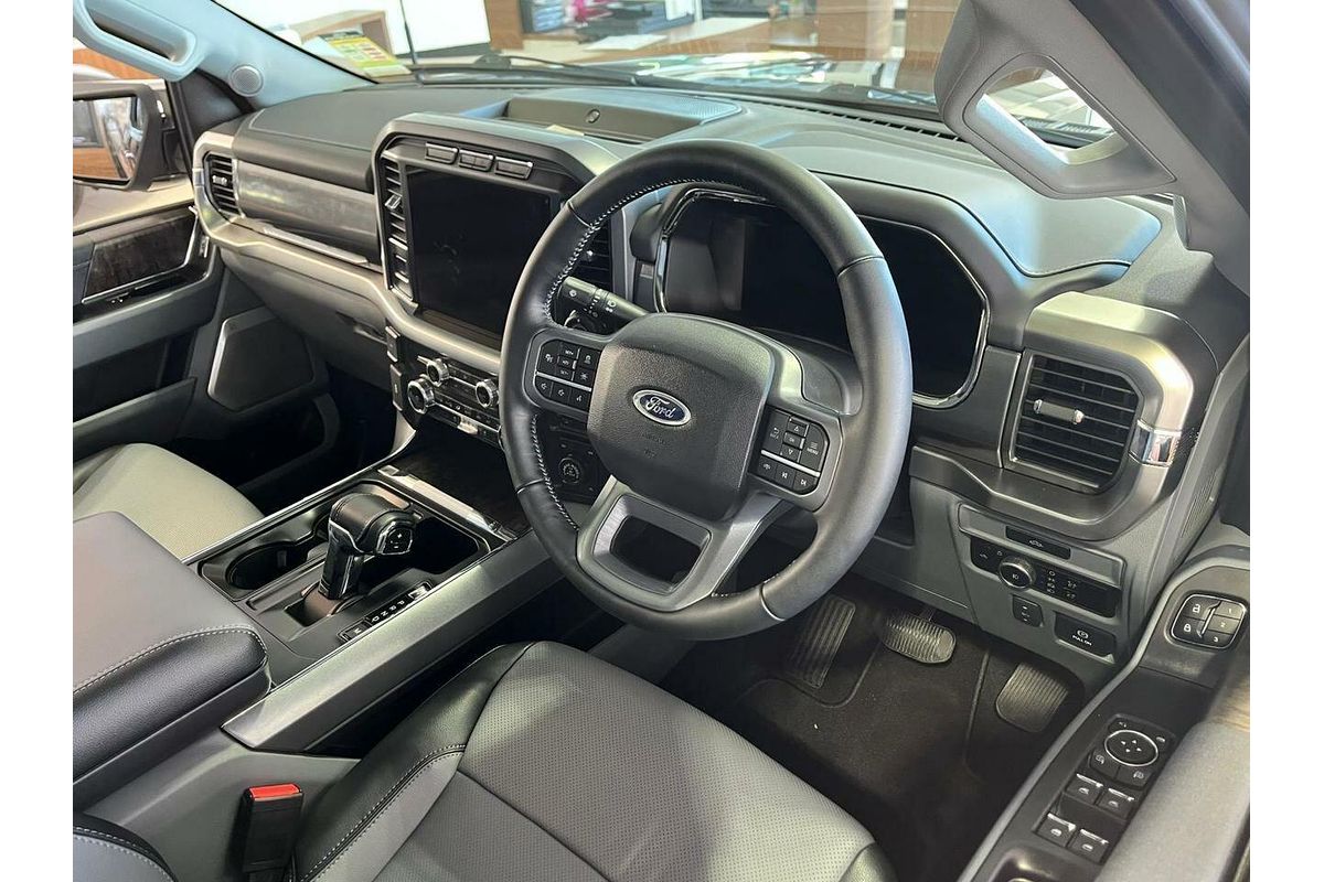 2023 Ford F-150 Lariat 4X4 SWB