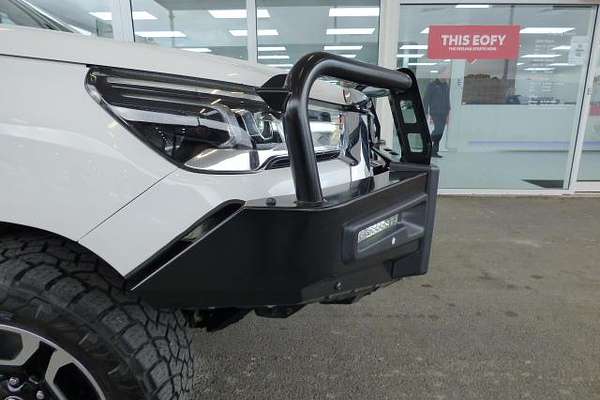 2022 Toyota Hilux SR5 GUN126R 4X4