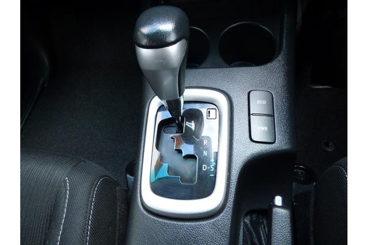 2022 Toyota Hilux SR5 GUN126R 4X4