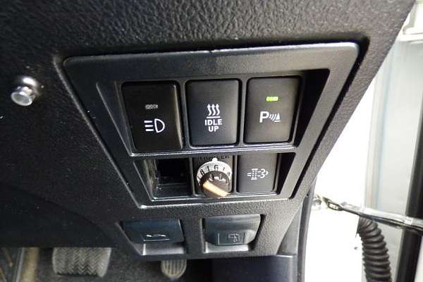 2022 Toyota Hilux SR5 GUN126R 4X4