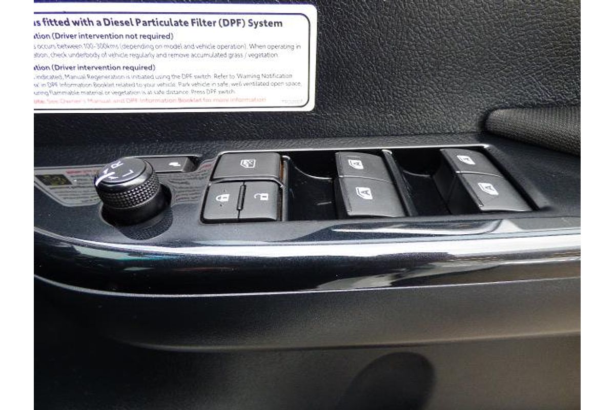 2022 Toyota Hilux SR5 GUN126R 4X4