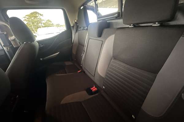 2021 Nissan Navara ST D23 4X4