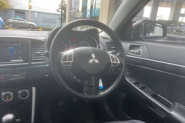 2017 Mitsubishi Lancer ES Sport CF