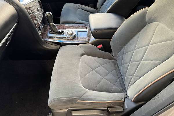 2012 Nissan Patrol ST-L Y62