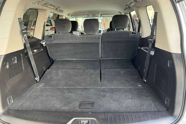 2012 Nissan Patrol ST-L Y62