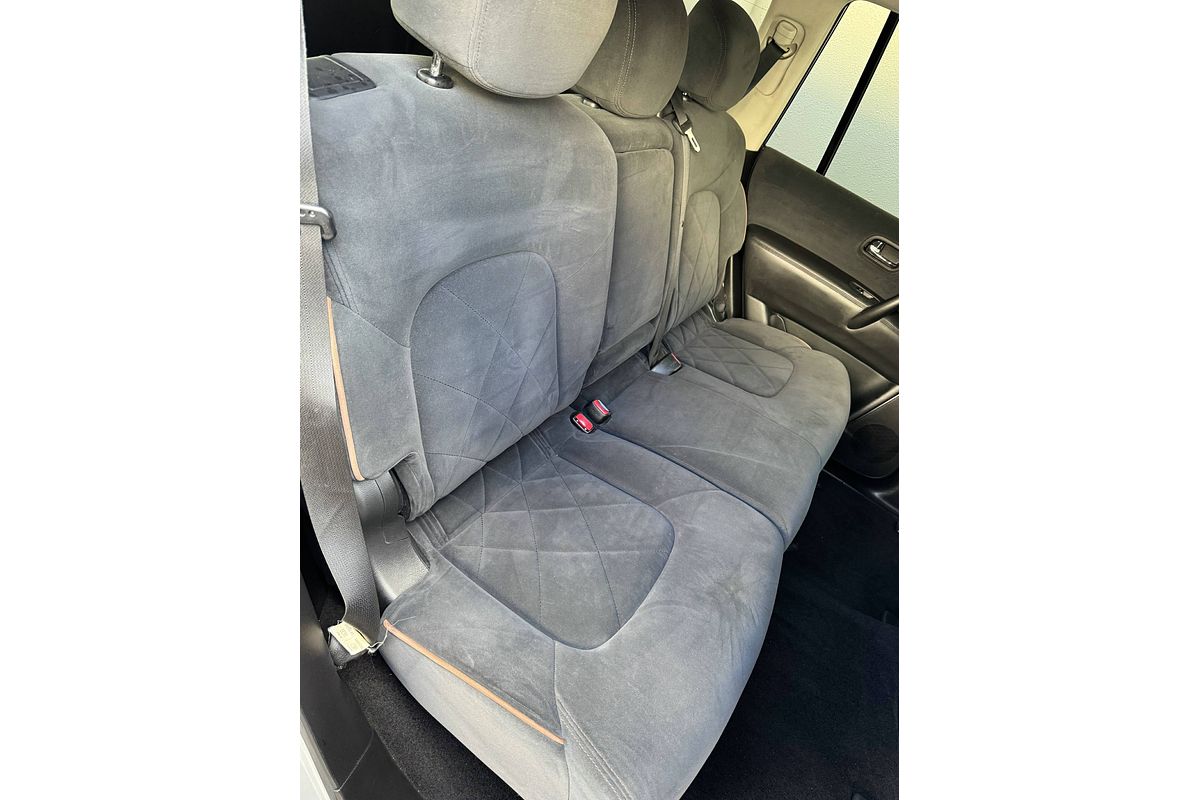 2012 Nissan Patrol ST-L Y62