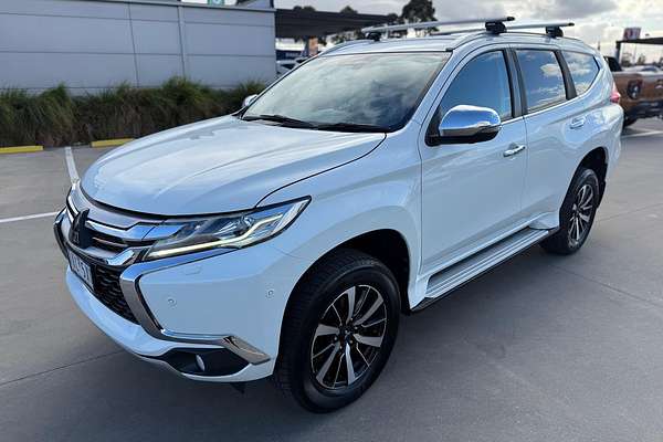 2017 Mitsubishi Pajero Sport Exceed QE