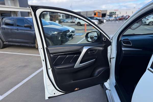 2017 Mitsubishi Pajero Sport Exceed QE