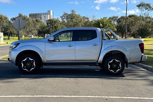 2025 Nissan Navara ST-X D23 4X4