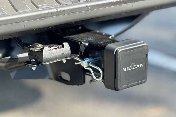 2025 Nissan Navara ST-X D23 4X4
