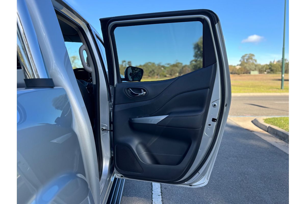 2025 Nissan Navara ST-X D23 4X4