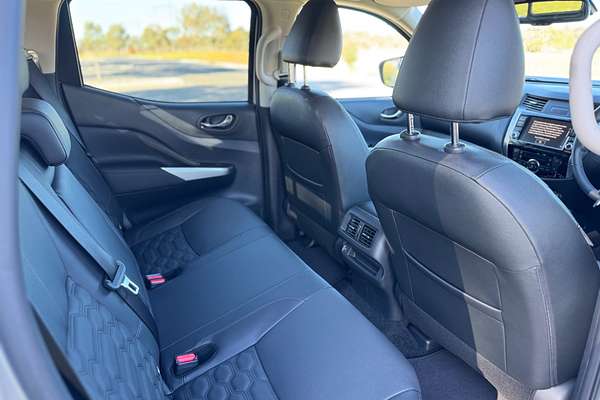 2025 Nissan Navara ST-X D23 4X4