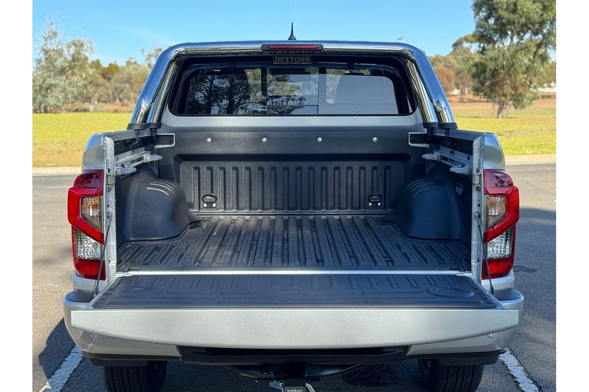 2025 Nissan Navara ST-X D23 4X4