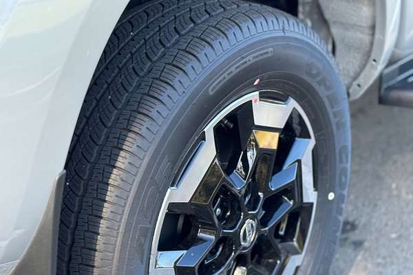 2025 Nissan Navara ST-X D23 4X4