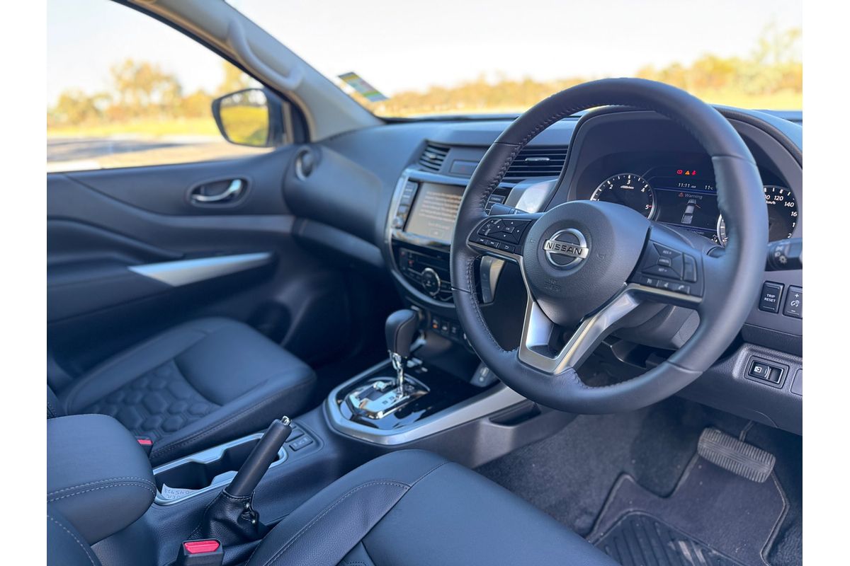 2025 Nissan Navara ST-X D23 4X4