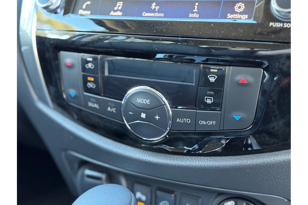 2025 Nissan Navara ST-X D23 4X4