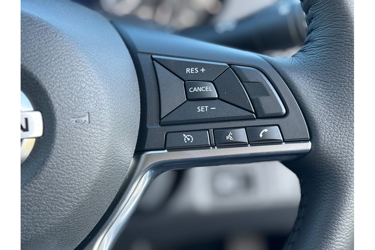 2025 Nissan Navara ST-X D23 4X4