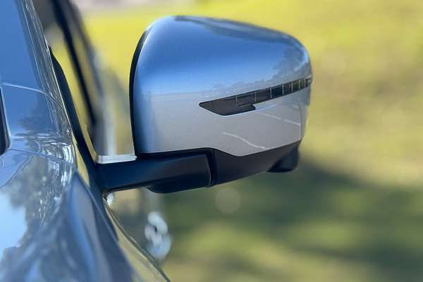 2025 Nissan Navara ST-X D23 4X4