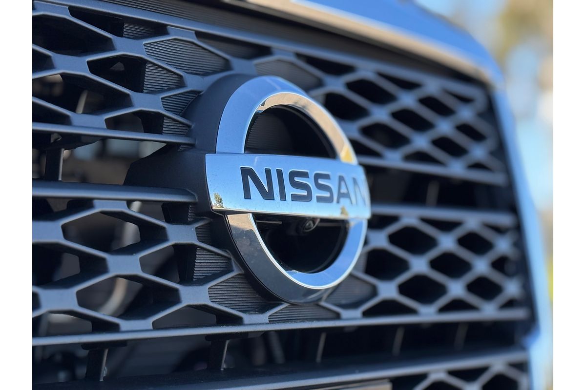 2025 Nissan Navara ST-X D23 4X4