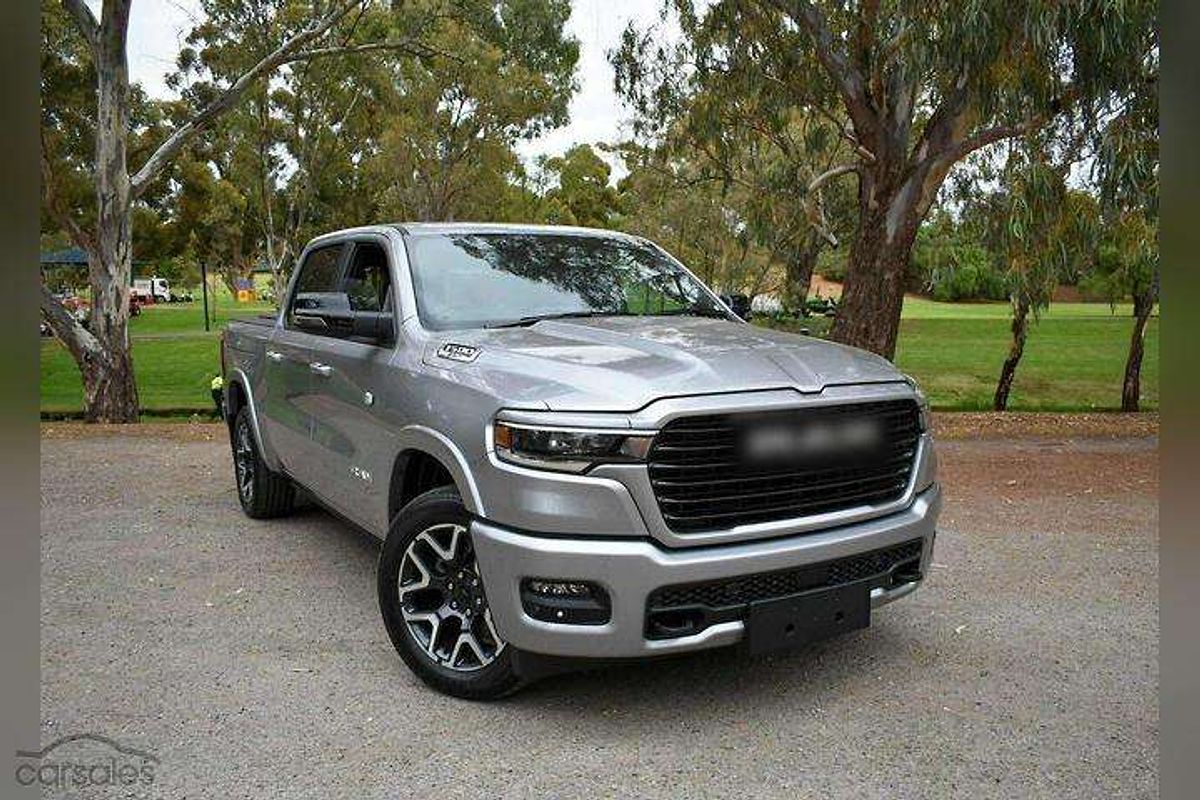 2024 RAM 1500 Laramie Sport Hurricane SO RamBox DT 4X4 SWB