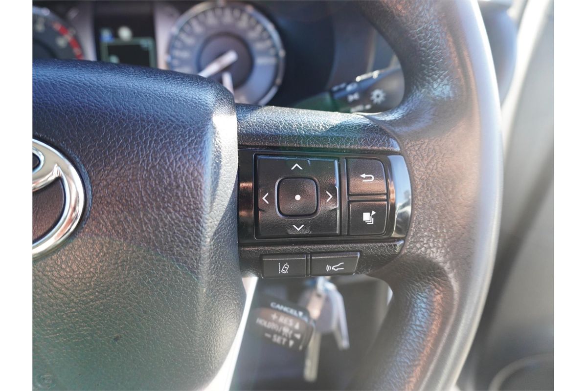 2021 Toyota Hilux SR GUN126R 4X4