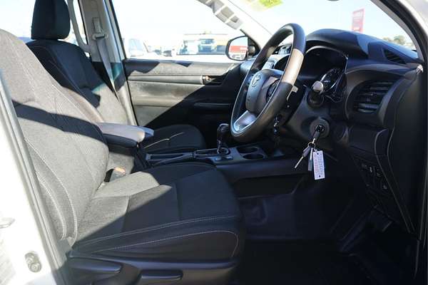 2021 Toyota Hilux SR GUN126R 4X4