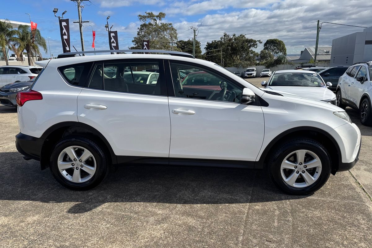 2013 Toyota RAV4 GX ZSA42R