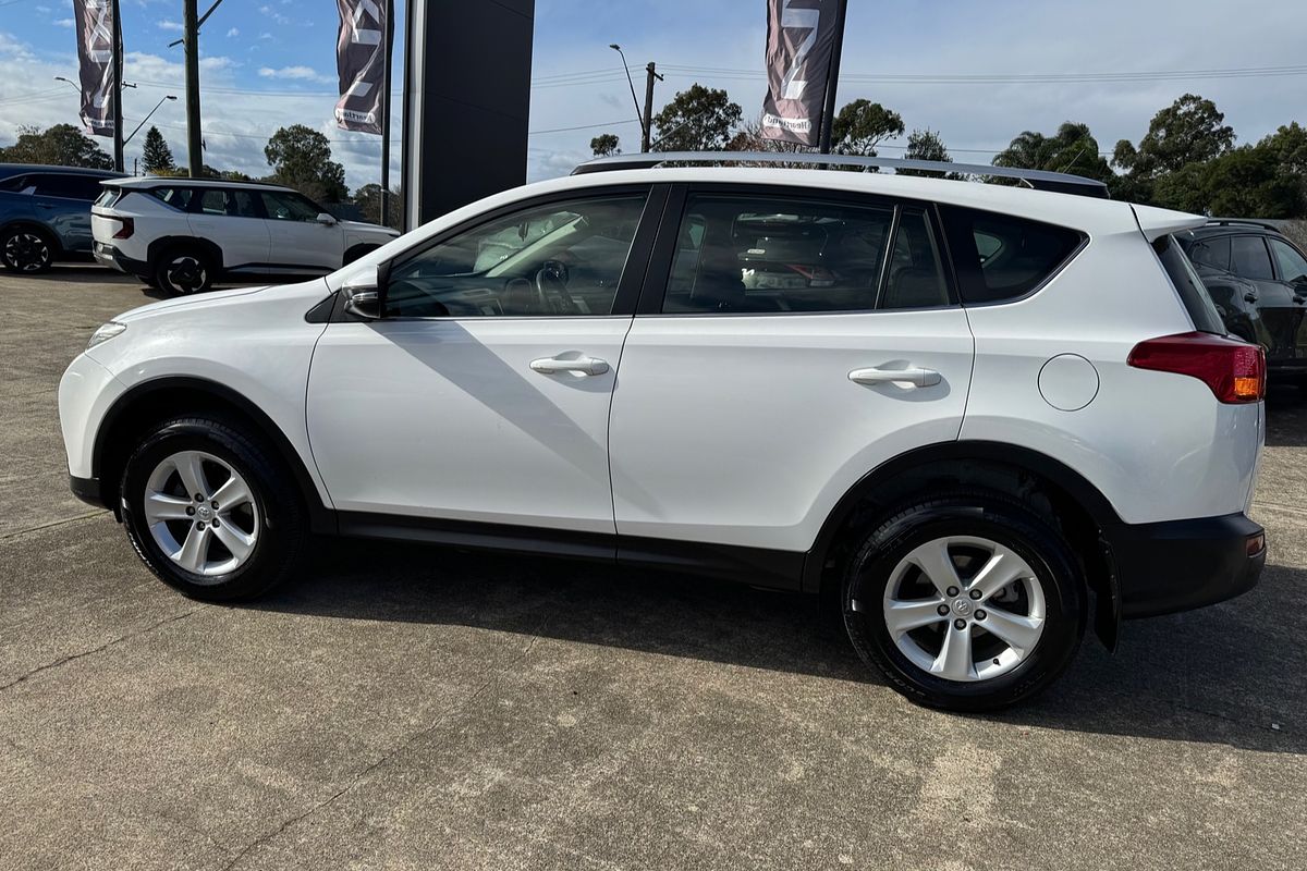 2013 Toyota RAV4 GX ZSA42R