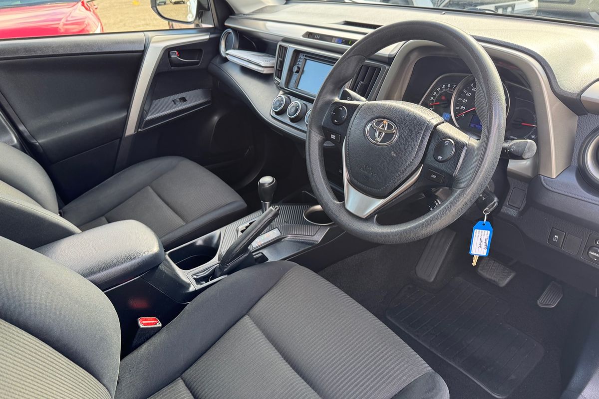 2013 Toyota RAV4 GX ZSA42R