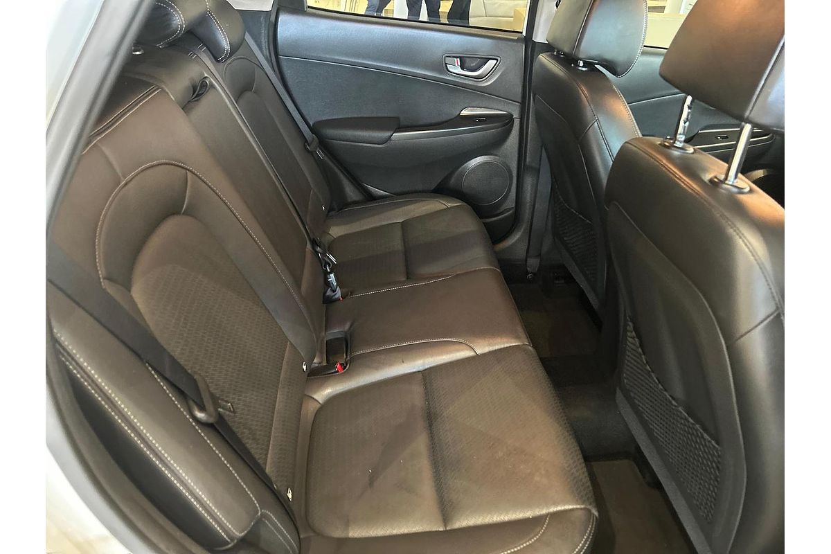 2020 Hyundai Kona Elite OS.3