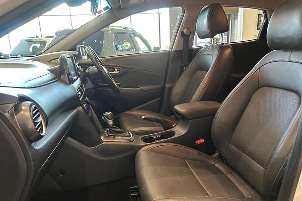 2020 Hyundai Kona Elite OS.3