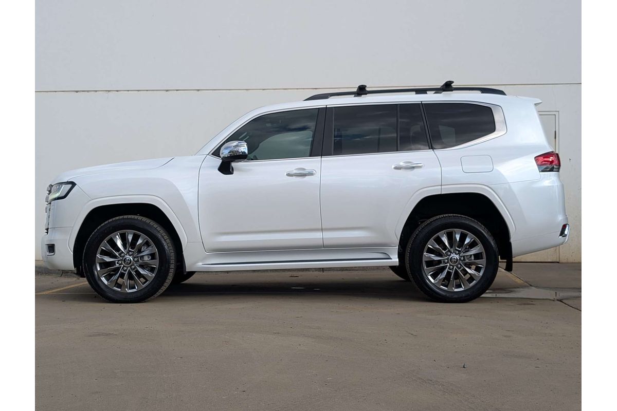 2023 Toyota Landcruiser Sahara ZX FJA300R