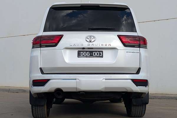 2023 Toyota Landcruiser Sahara ZX FJA300R
