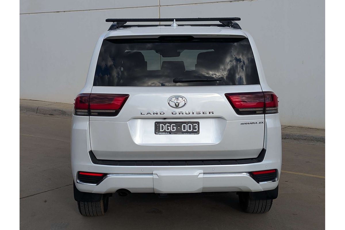 2023 Toyota Landcruiser Sahara ZX FJA300R