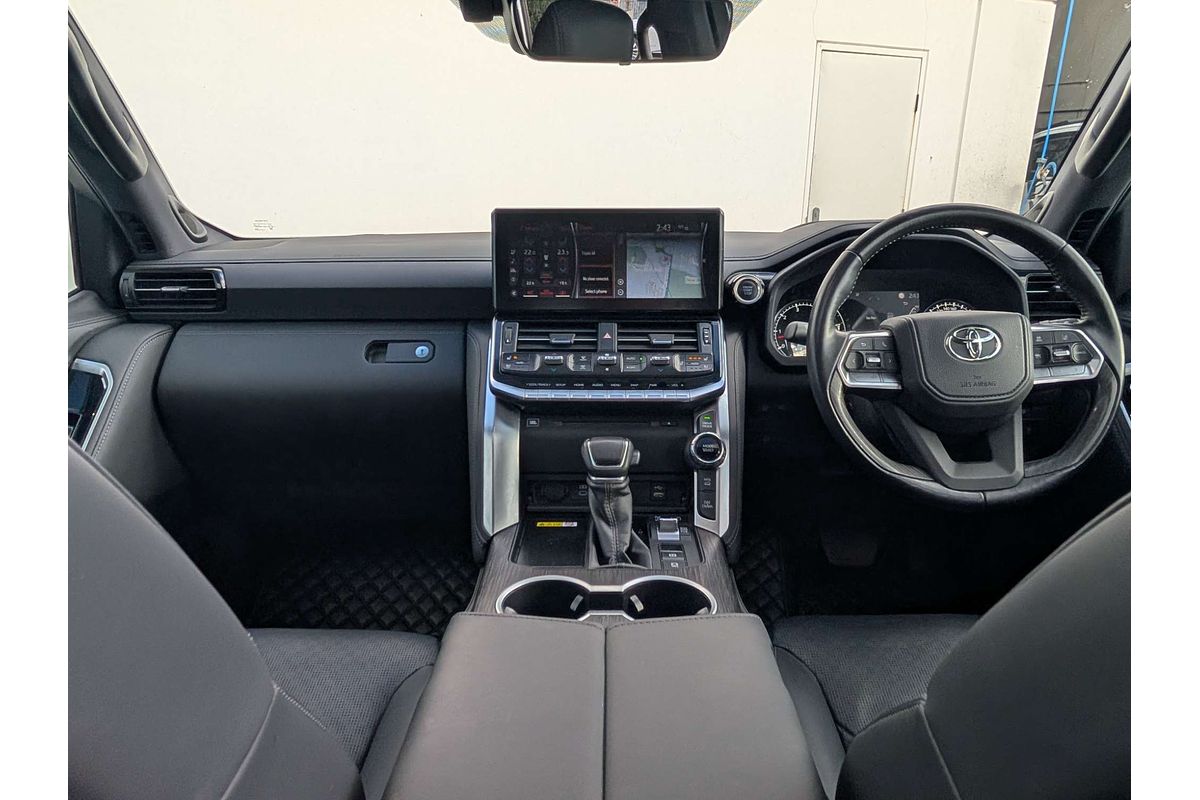 2023 Toyota Landcruiser Sahara ZX FJA300R