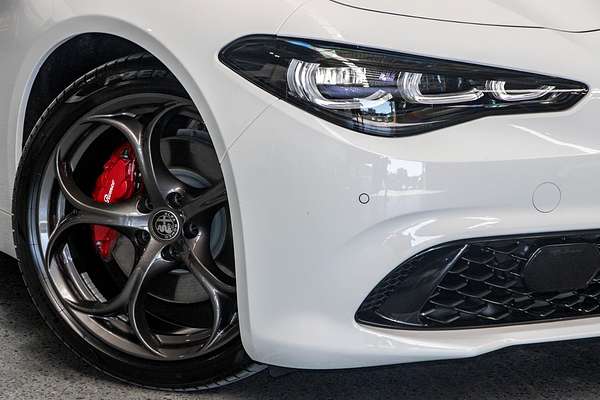 2025 Alfa Romeo Giulia Tributo Italiano Series 5