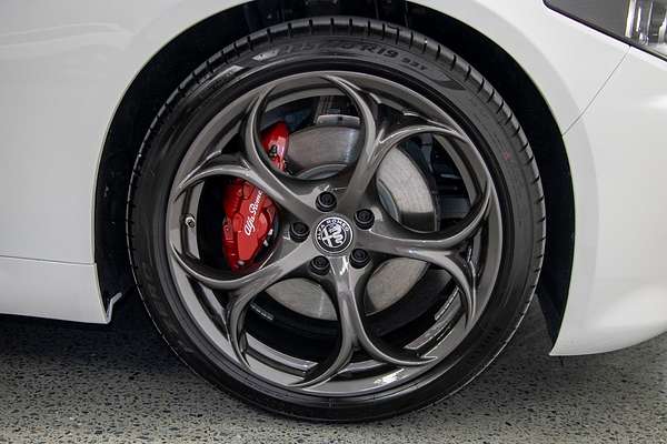 2025 Alfa Romeo Giulia Tributo Italiano Series 5