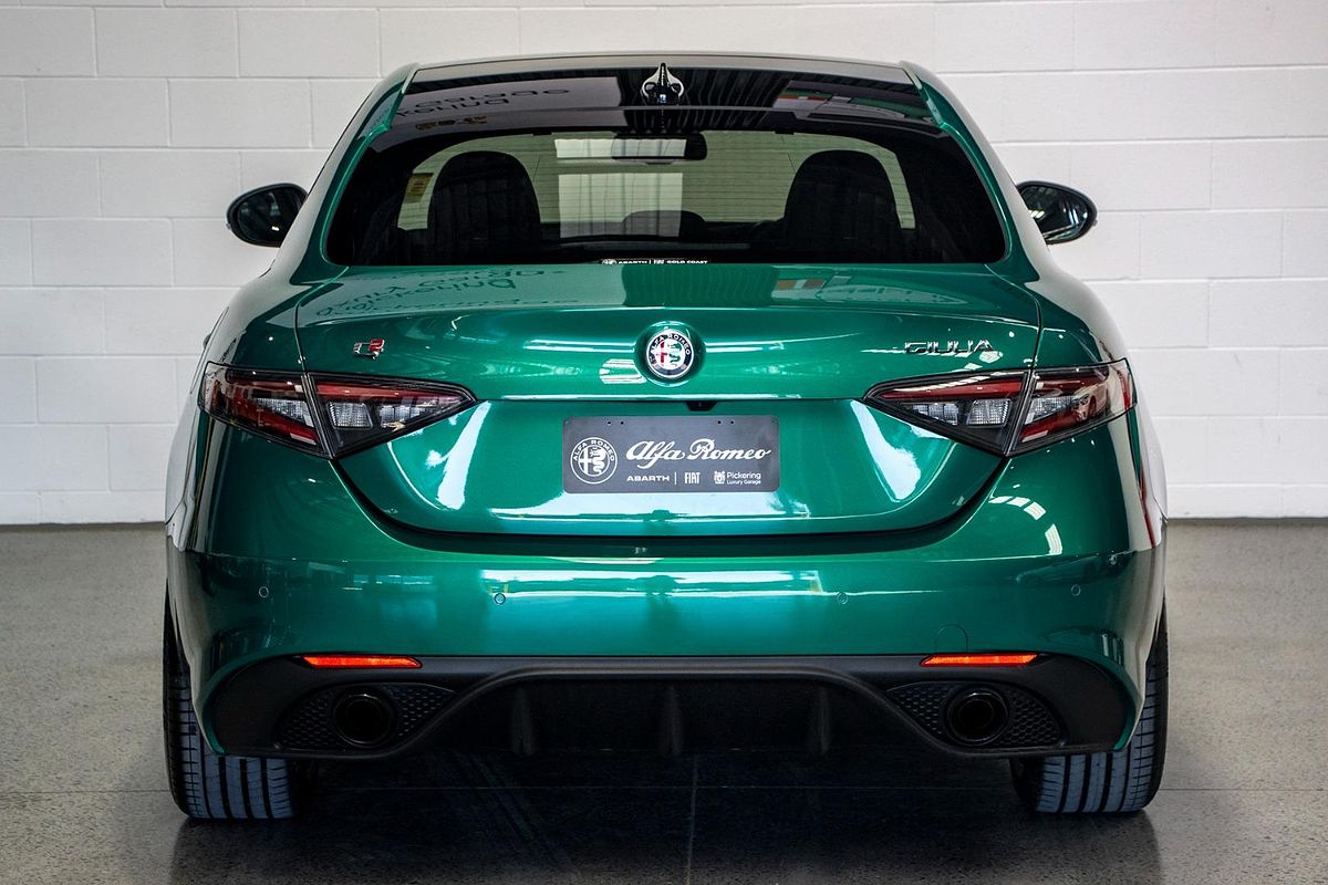 2025 Alfa Romeo Giulia Tributo Italiano Series 5