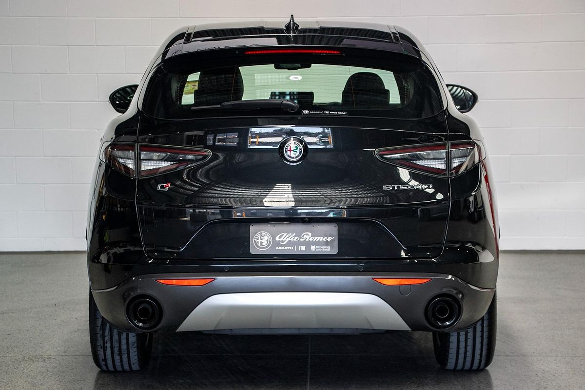2023 Alfa Romeo Stelvio Ti Series 4