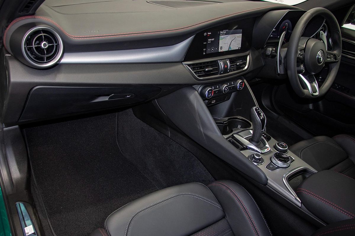 2025 Alfa Romeo Giulia Tributo Italiano Series 5