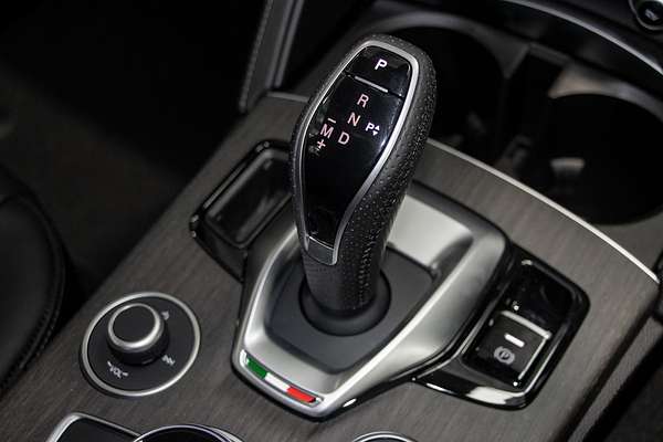 2023 Alfa Romeo Stelvio Ti Series 4