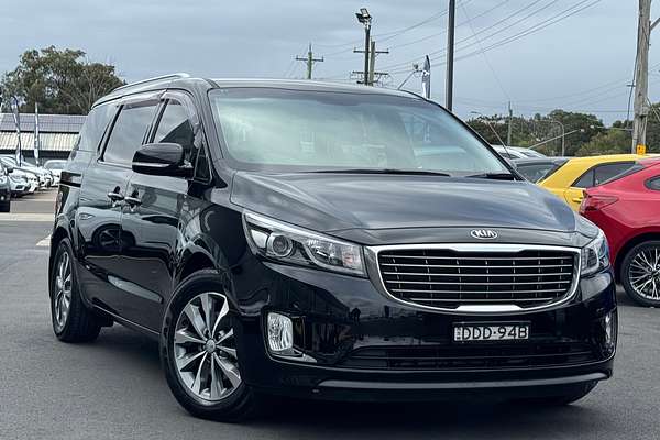 2015 Kia Carnival Platinum YP