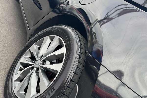 2015 Kia Carnival Platinum YP