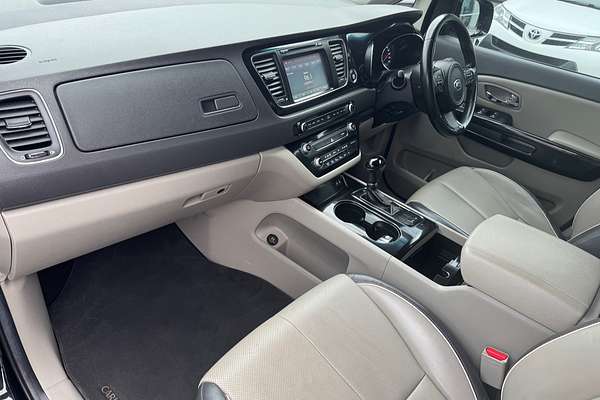 2015 Kia Carnival Platinum YP